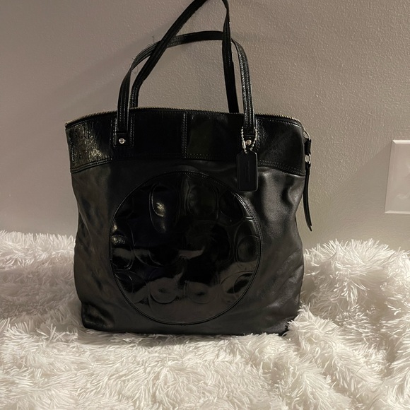 COACH Signature Black Leather Tote Bag - Picture 1 of 10